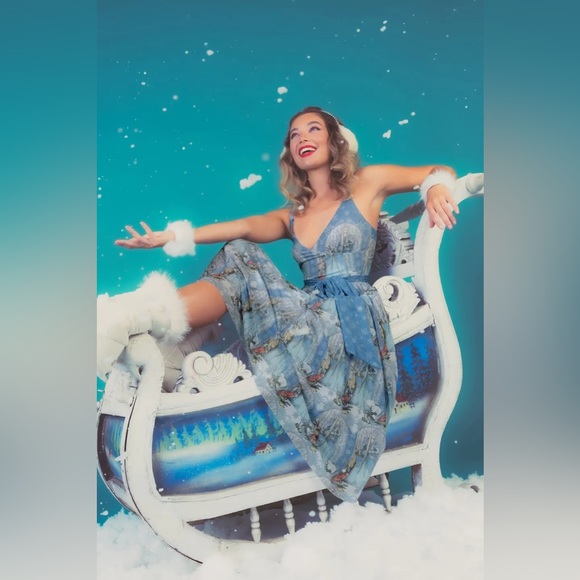 BLACKMILK The Snow Queen Sleeveless Wrap MIDAXI DRESS! - Picture 9 of 12